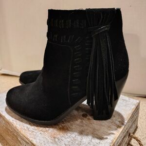 👍 Jessica Simpson Suede Tassel Western Booties Size 7.5. A11